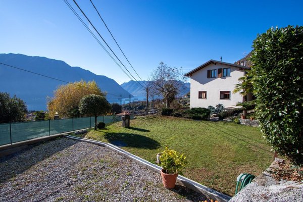 appartamento in vendita a Tremezzina in zona Lenno