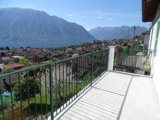 appartamento in vendita a Tremezzina in zona Lenno