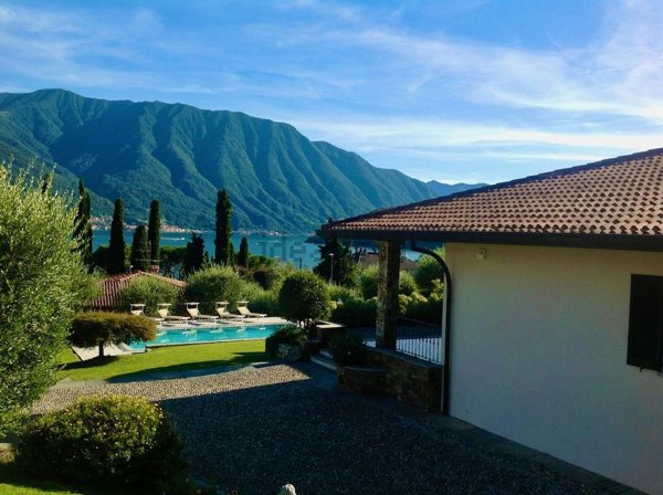 casa indipendente in vendita a Tremezzina