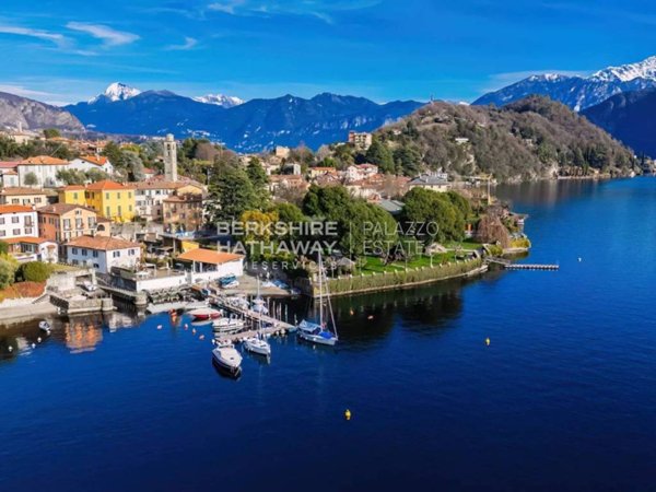 casa indipendente in vendita a Tremezzina in zona Ossuccio