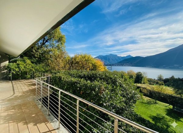 casa indipendente in vendita a Tremezzina