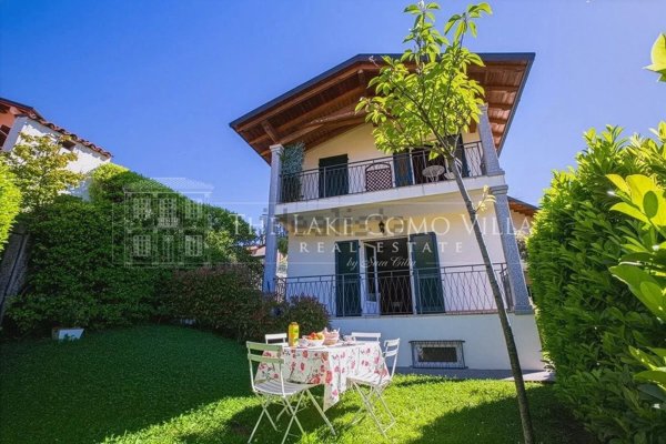 casa indipendente in vendita a Tremezzina in zona Mezzegra