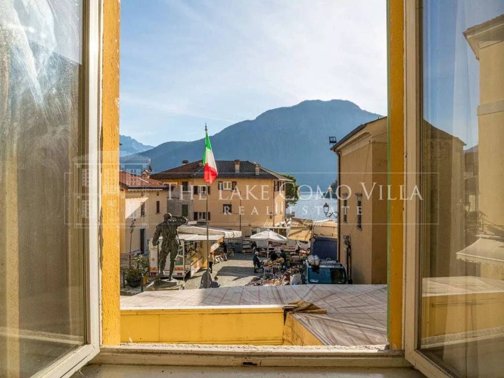 appartamento in vendita a Tremezzina in zona Lenno
