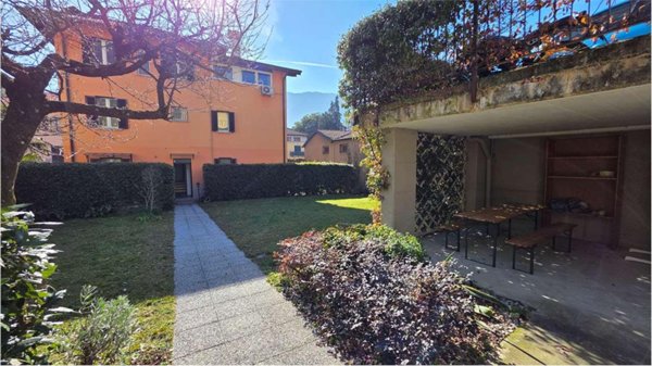 casa indipendente in vendita a Tremezzina in zona Lavedo
