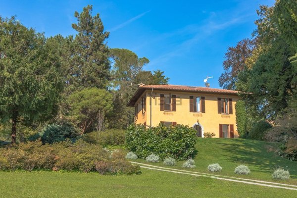 casa indipendente in vendita a Tremezzina in zona Tremezzo