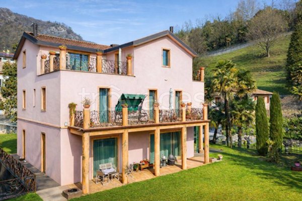 casa indipendente in vendita a Tremezzina in zona Tremezzo