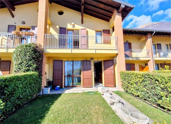 casa indipendente in vendita a Tremezzina in zona Lenno
