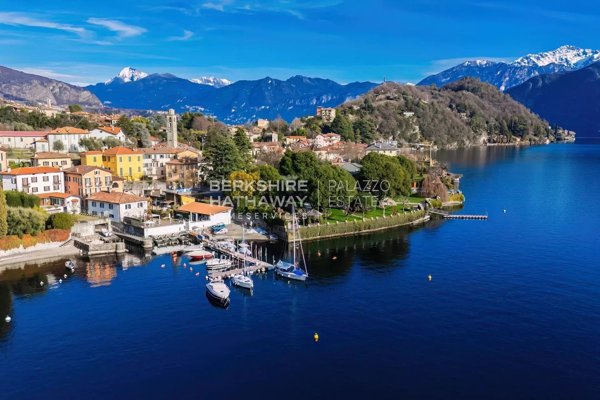 casa indipendente in vendita a Tremezzina in zona Isola Comacina