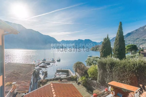 casa indipendente in vendita a Tremezzina in zona Ossuccio
