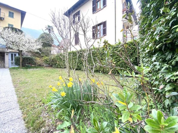 appartamento in vendita a Tremezzina in zona Lenno