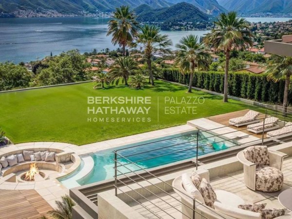 casa indipendente in vendita a Tremezzina in zona Tremezzo