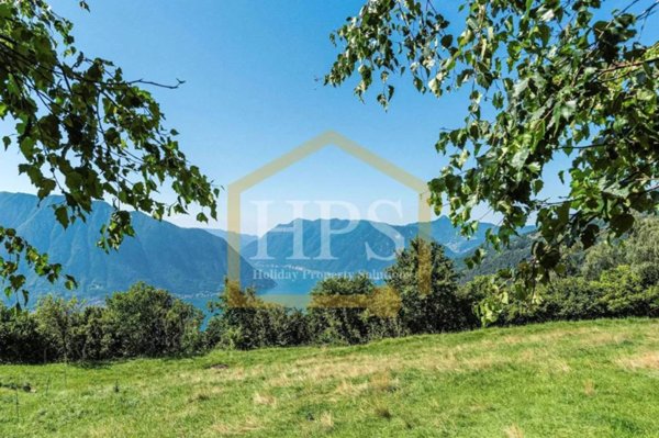 casa indipendente in vendita a Tremezzina in zona Lenno