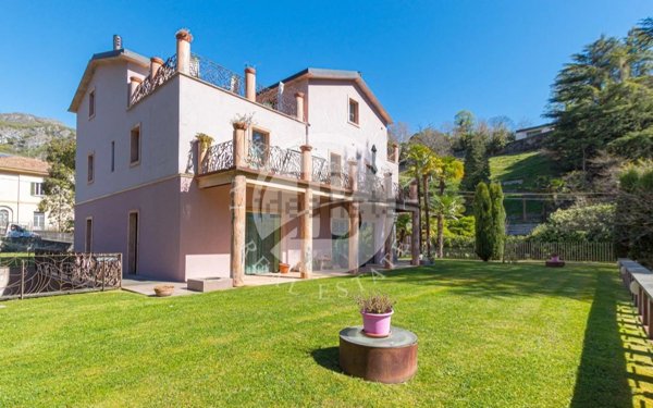 casa indipendente in vendita a Tremezzina in zona Tremezzo