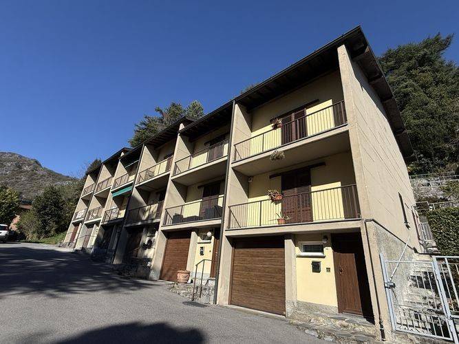 casa indipendente in vendita a Tremezzina in zona Tremezzo