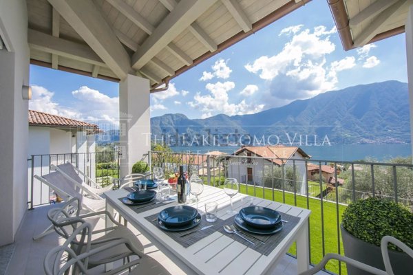 appartamento in vendita a Tremezzina in zona Ossuccio