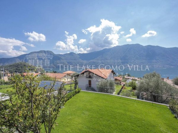 appartamento in vendita a Tremezzina in zona Ossuccio