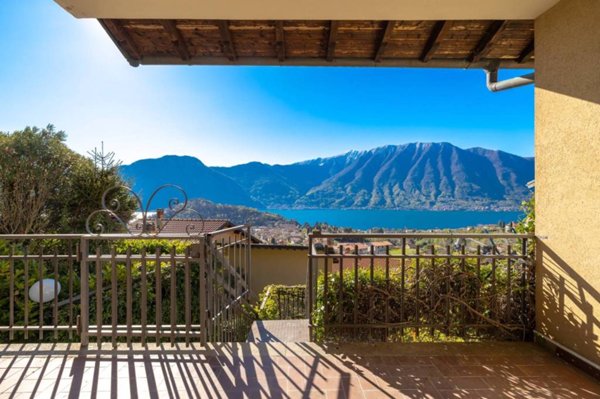 appartamento in vendita a Tremezzina in zona Lenno