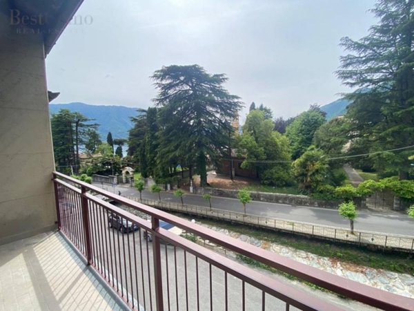 casa indipendente in vendita a Tremezzina