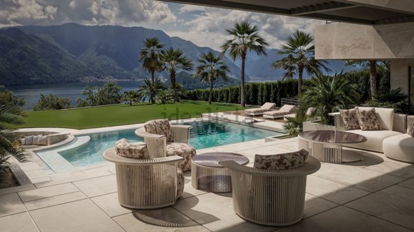 villa in vendita a Tremezzina