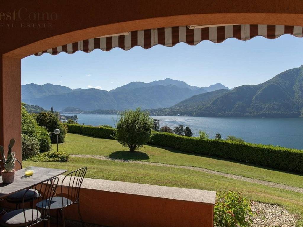 appartamento in vendita a Tremezzina in zona Azzano