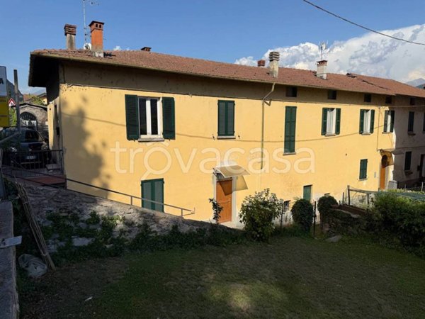 casa indipendente in vendita a Tremezzina in zona Mezzegra
