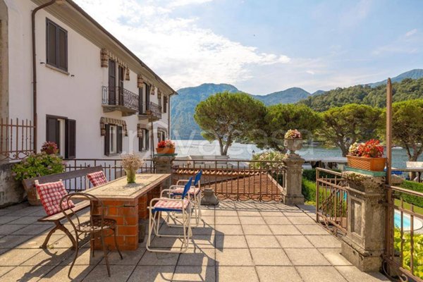 casa indipendente in vendita a Tremezzina in zona Lenno