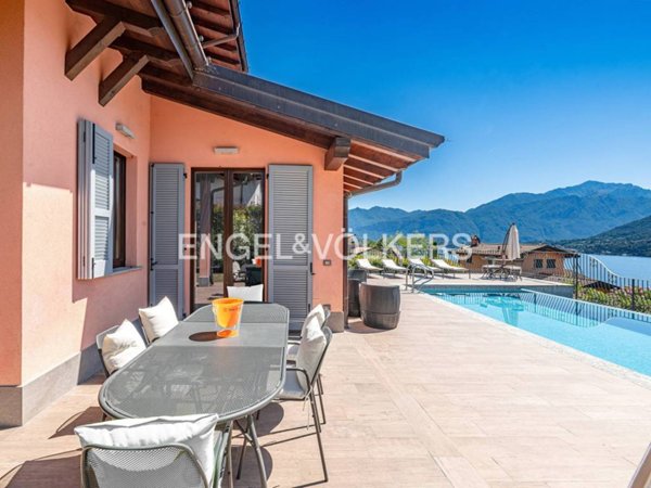 casa indipendente in vendita a Tremezzina in zona Mezzegra