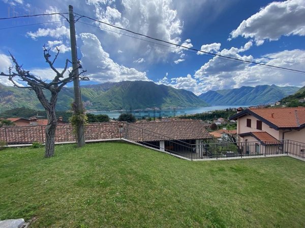 appartamento in vendita a Tremezzina in zona Molgisio