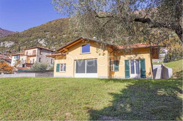 casa indipendente in vendita a Tremezzina in zona Lenno