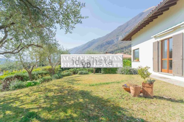 casa indipendente in vendita a Tremezzina in zona Tremezzo