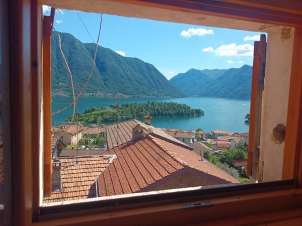 casa indipendente in vendita a Tremezzina in zona Ossuccio