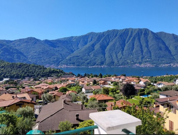 appartamento in vendita a Tremezzina in zona Lenno