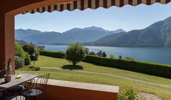 appartamento in vendita a Tremezzina in zona Lenno