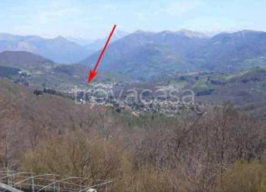 terreno edificabile in vendita ad Alta Valle Intelvi in zona Lanzo d'Intelvi