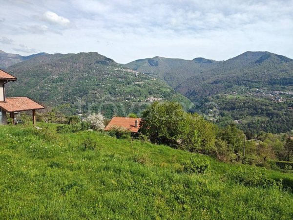 bifamiliare in vendita ad Alta Valle Intelvi