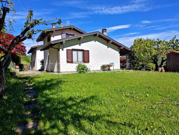 casa indipendente in vendita ad Alta Valle Intelvi