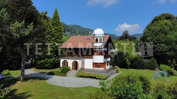 casa indipendente in vendita ad Alta Valle Intelvi