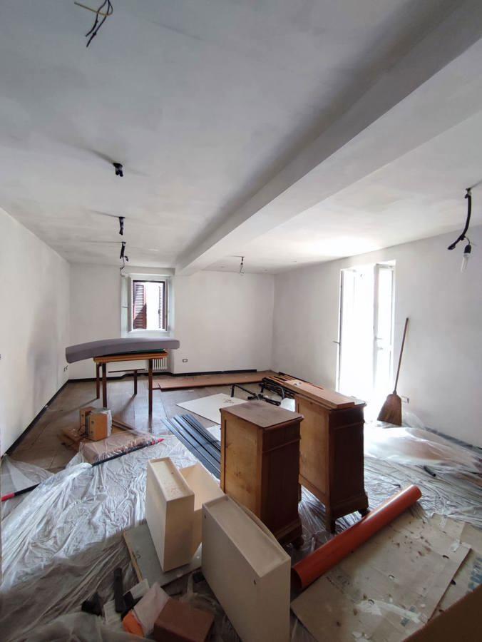 casa indipendente in vendita ad Alta Valle Intelvi in zona Lanzo d'Intelvi