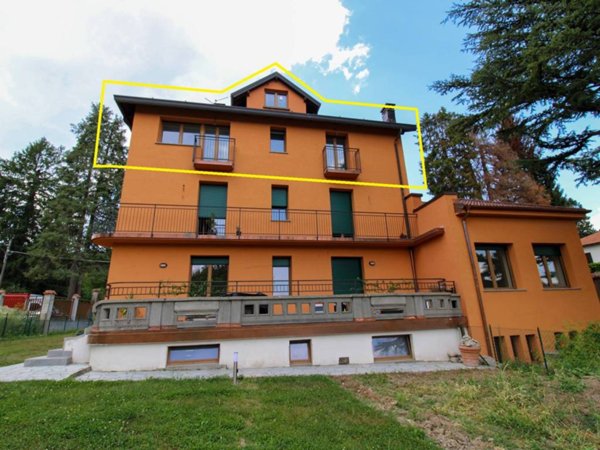 appartamento in vendita ad Alta Valle Intelvi in zona Lanzo d'Intelvi