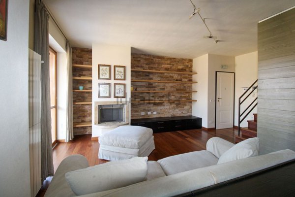 casa indipendente in vendita ad Alta Valle Intelvi