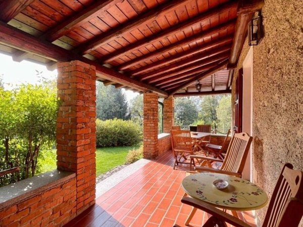 casa indipendente in vendita ad Alta Valle Intelvi