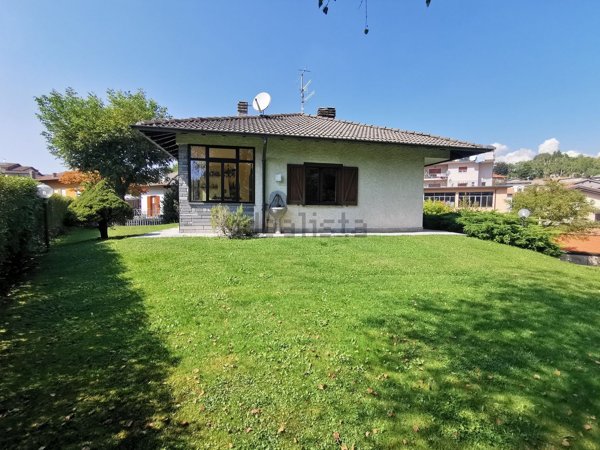 casa indipendente in vendita ad Alta Valle Intelvi
