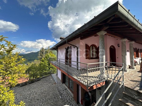 casa indipendente in vendita ad Alta Valle Intelvi
