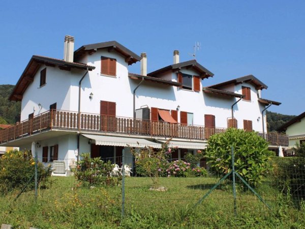appartamento in vendita ad Alta Valle Intelvi in zona Lanzo d'Intelvi