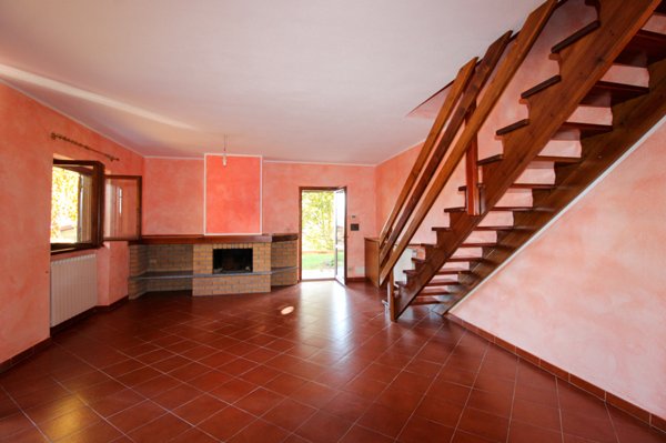 casa indipendente in vendita ad Alta Valle Intelvi