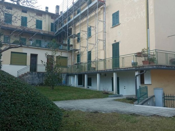 appartamento in vendita ad Alta Valle Intelvi in zona Ramponio Verna