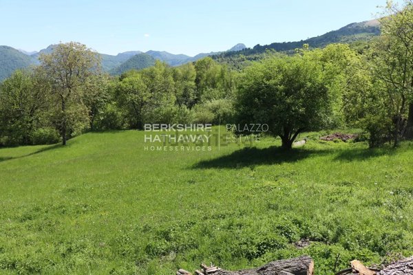 casale in vendita ad Alta Valle Intelvi