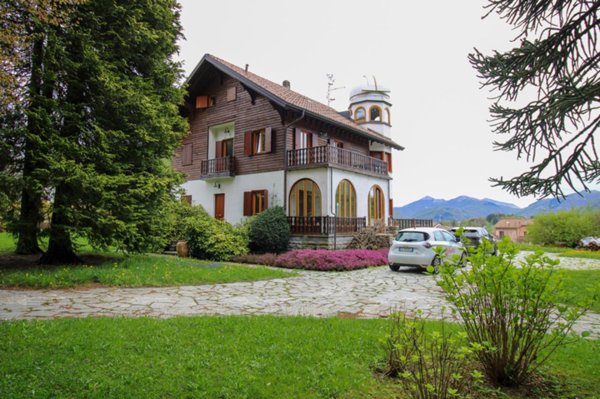 casa indipendente in vendita ad Alta Valle Intelvi in zona Lanzo d'Intelvi