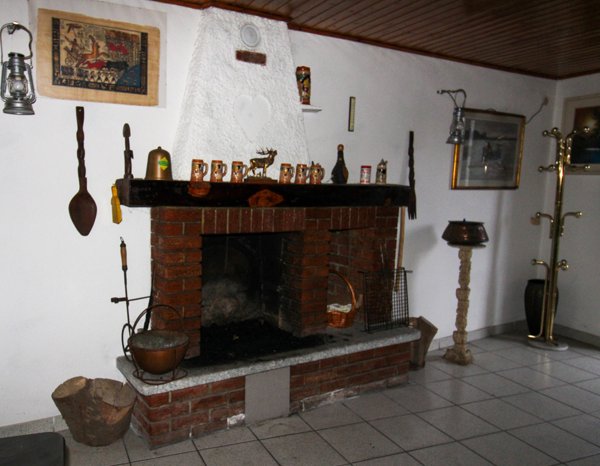 appartamento in vendita ad Alta Valle Intelvi in zona Scaria