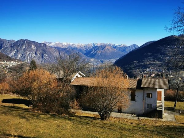 casa indipendente in vendita ad Alta Valle Intelvi in zona Pellio Intelvi